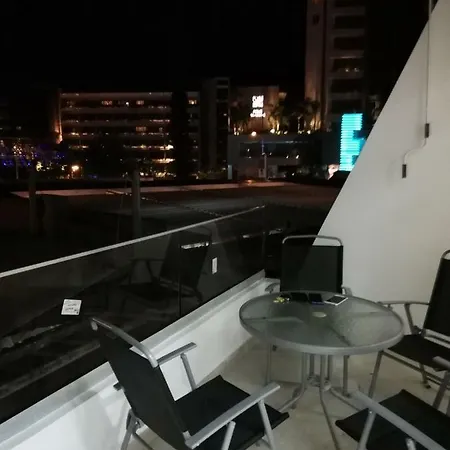 Near The Beach * לימסול